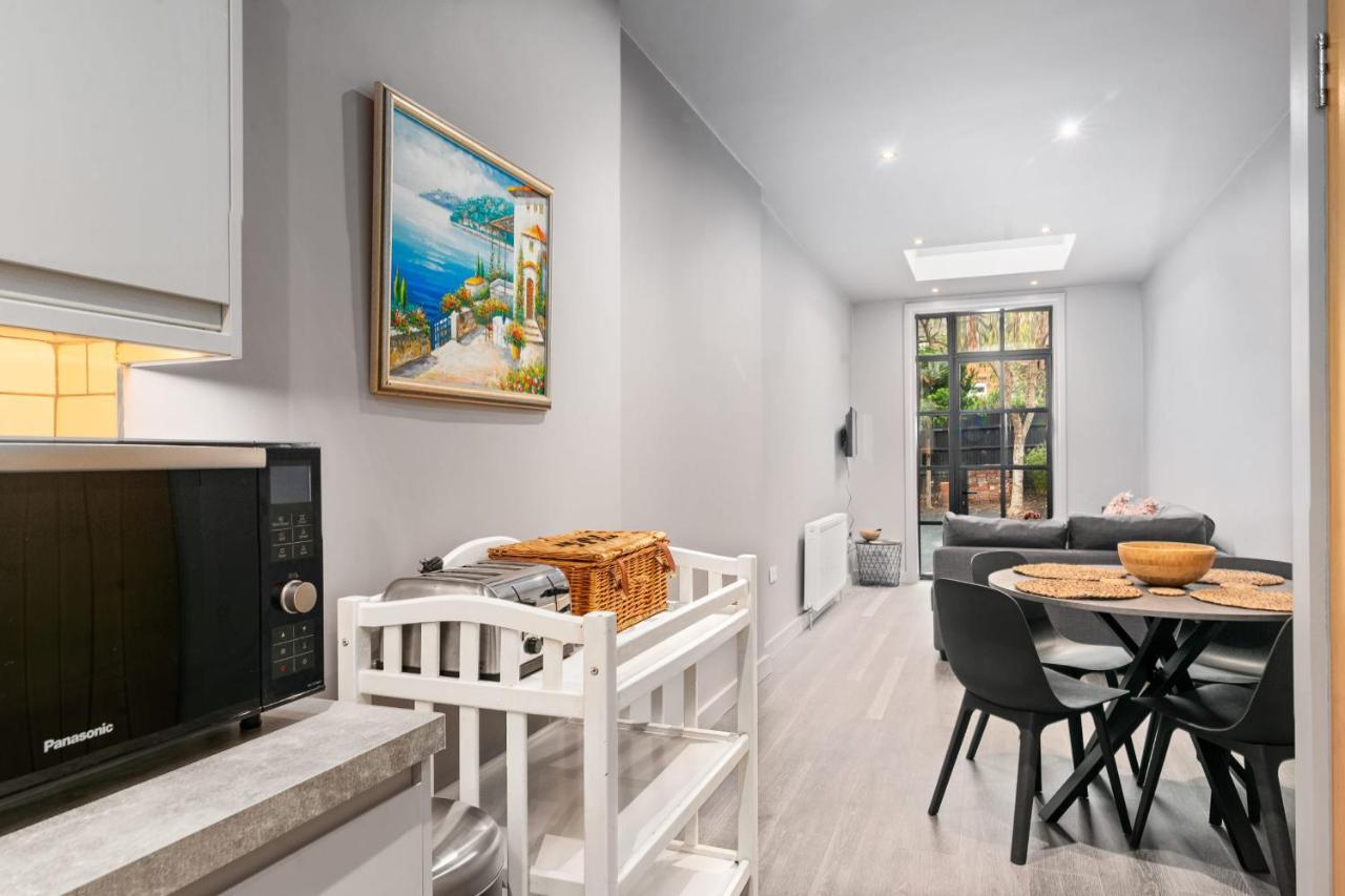 Lovely 2-Bed Apartment - Hosted By Guestready Londra Exterior foto