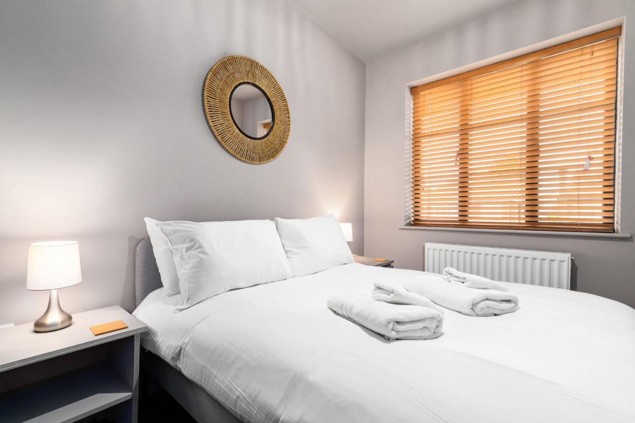 Lovely 2-Bed Apartment - Hosted By Guestready Londra Exterior foto