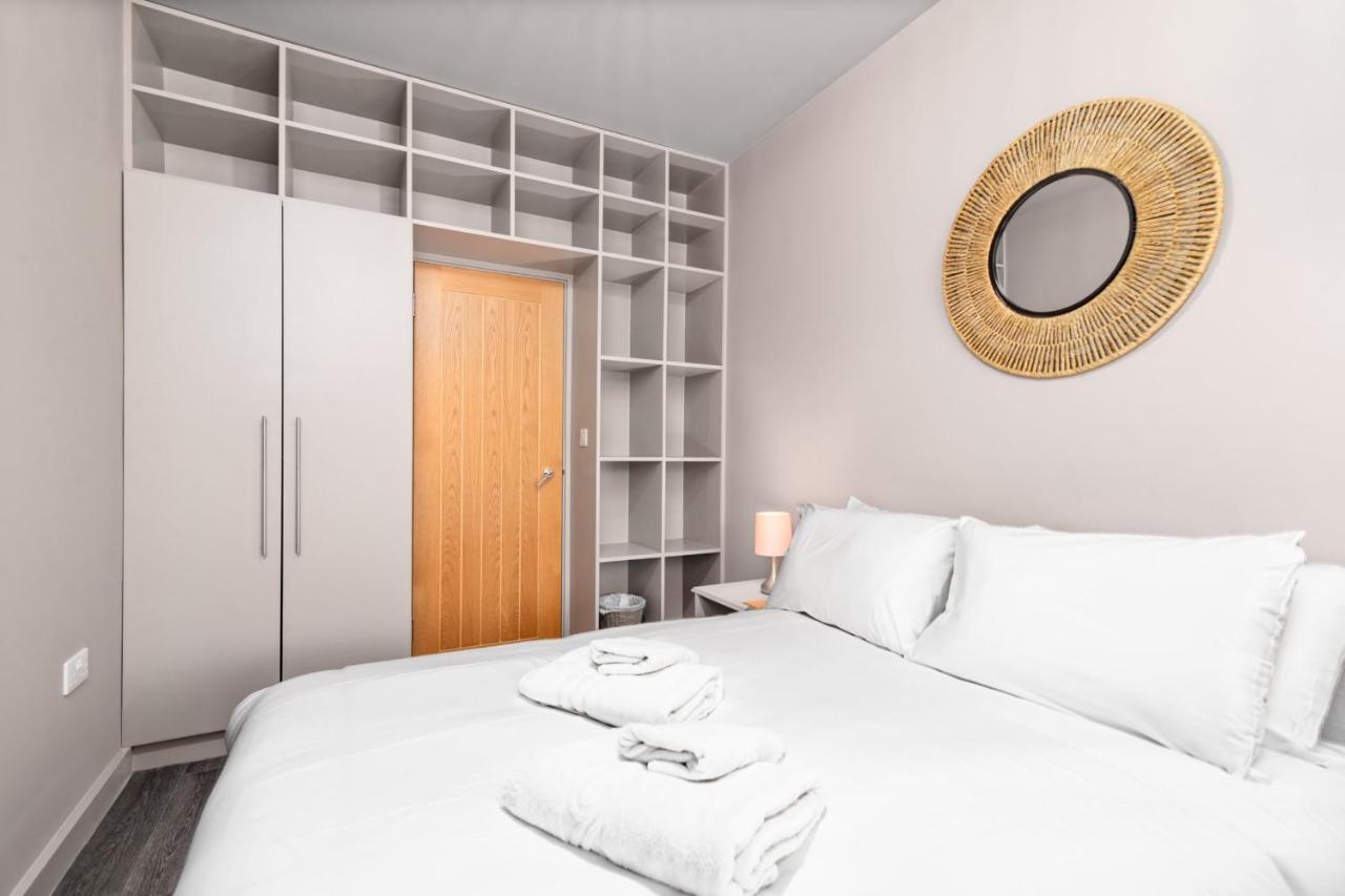Lovely 2-Bed Apartment - Hosted By Guestready Londra Exterior foto
